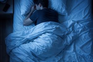 medidas para minimizar la tos nocturna y mejorar la calidad del sueno